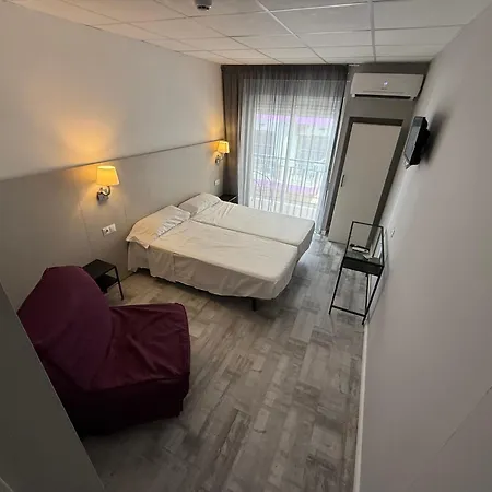 호텔 Hotel Bed And Breakfast Benidorm 베니돔