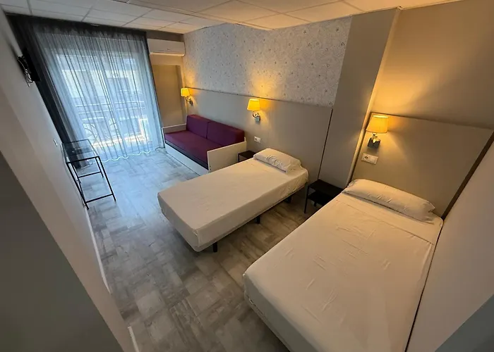 Hotel Bed And Breakfast Benidorm 貝尼多姆