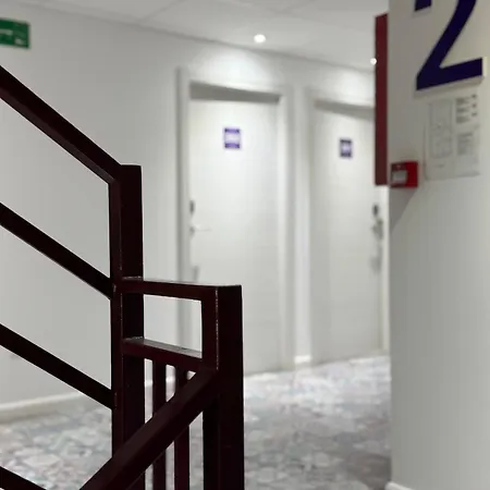 Hotel Bed And Breakfast Benidorm 2* Benidorm