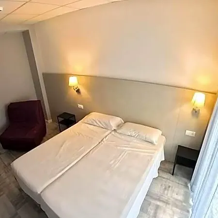 Hotel Bed&Breakfast Benidorm Hotel 2*